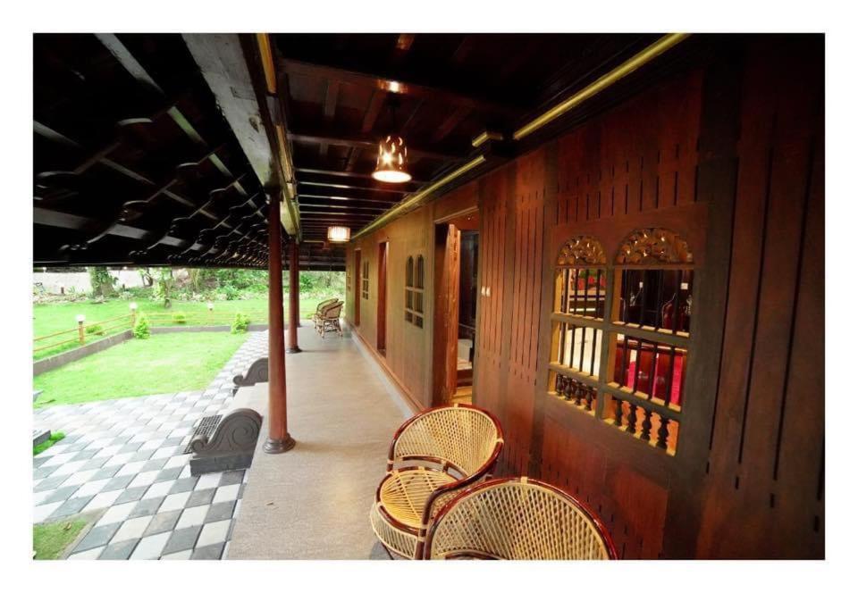 Traditional Kerala Villa Munnar Buitenkant foto