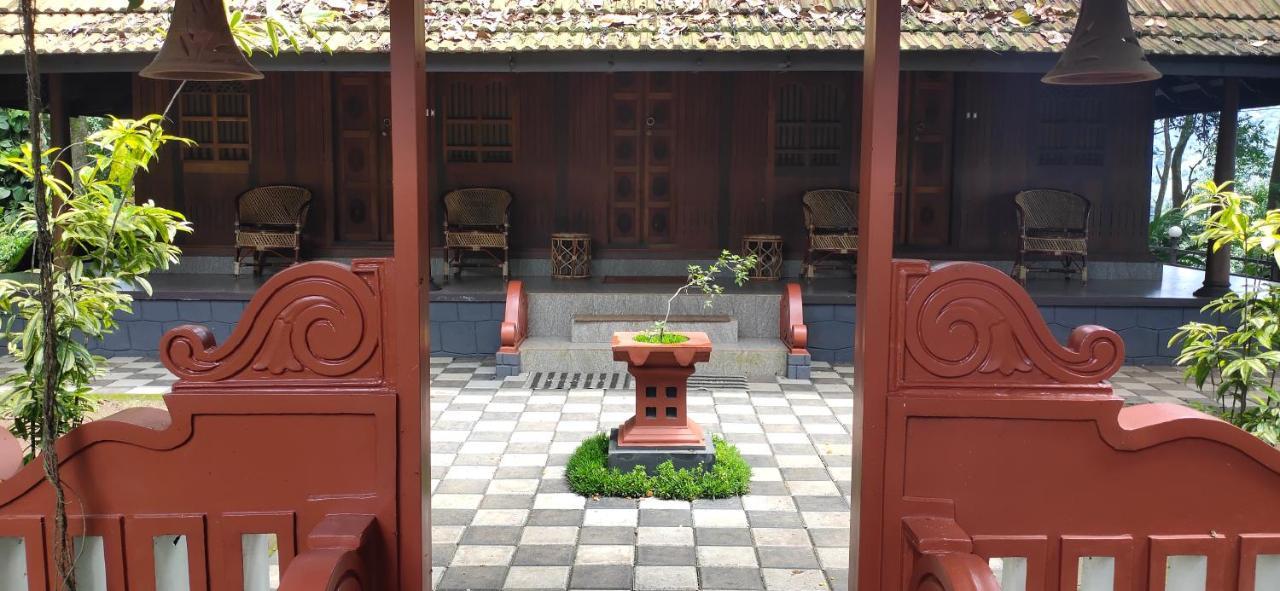 Traditional Kerala Villa Munnar Buitenkant foto